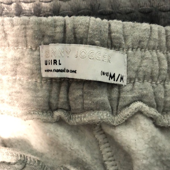 Grey sweatpants - Picture 2 of 2